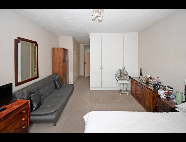 3 BEDROOM APARTMENT FOR SALE IN GRESSWOLD